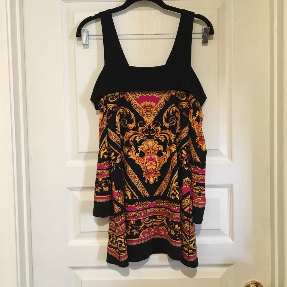 Eva Varro | Women’s Top Size S